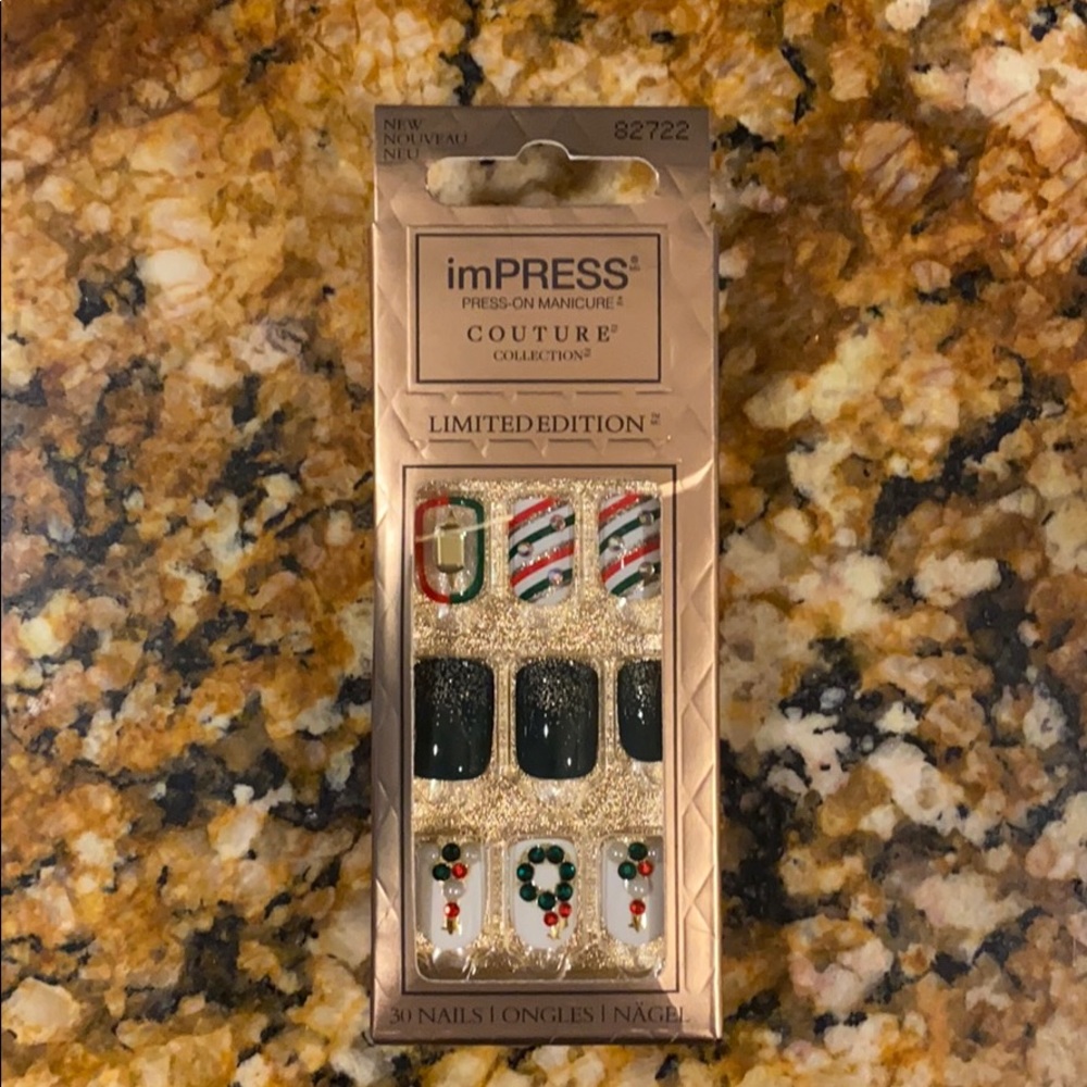 Kiss Impress Couture Limited Edition